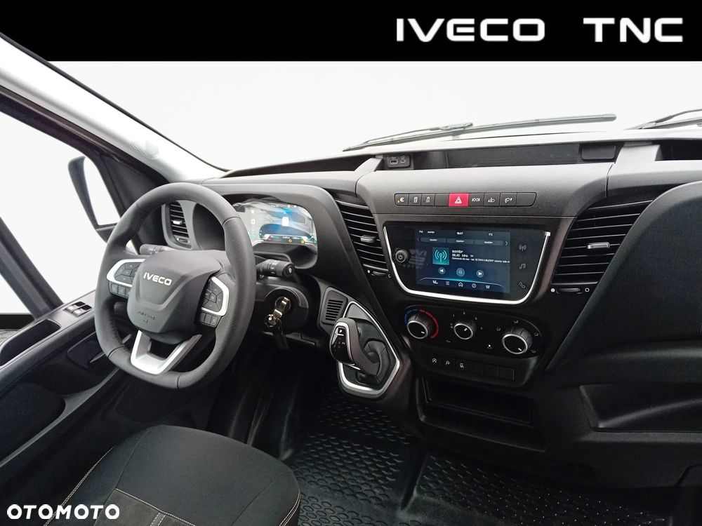 Iveco Daily 35S16A8 V L3H2 DEMO 50-lecie IVECO - 10