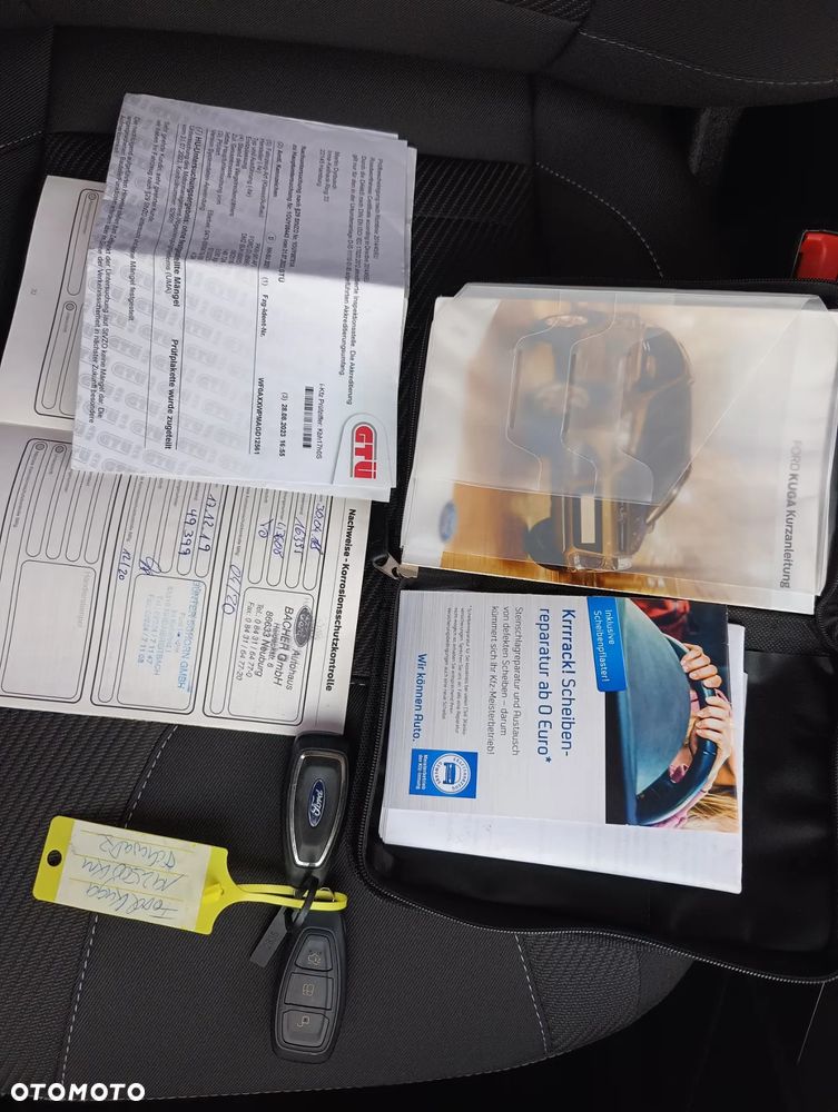 Ford Kuga 1.5 EcoBoost 2x4 Black & Silver - 40