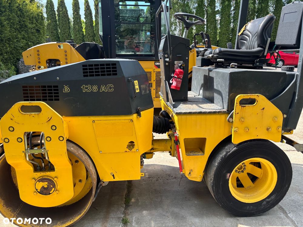 Bomag BOMAG BW 138AC 2010r WAGA 4,5T , GUMA STAL, KOMBINOWANY - 1