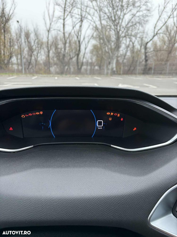 Peugeot 308 BlueHDi FAP 130 EAT8 Stop & Start Active Pack - 23