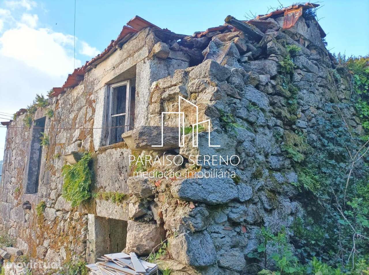 Moradia para Restauro em Vale de Cambra - Grande imagem: 4/6