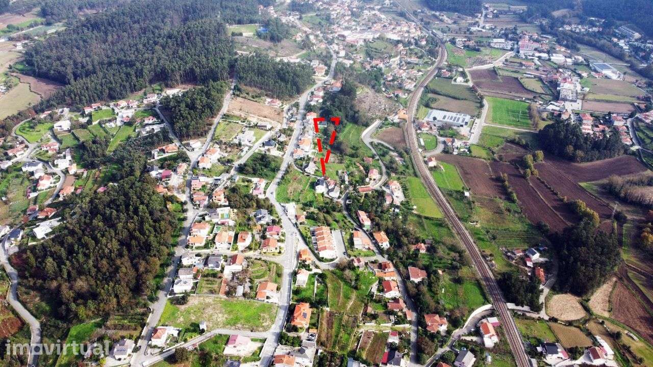 Moradia Isolada T4 em Ruilhe - Grande imagem: 2/19