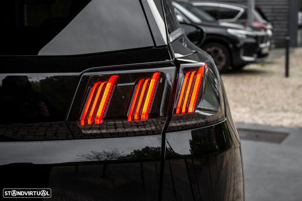 Peugeot 3008 1.5 BlueHDi Allure EAT8 - 11