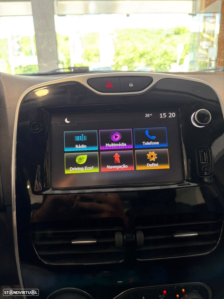 Renault Clio 1.5 dCi Dynamique S - 23