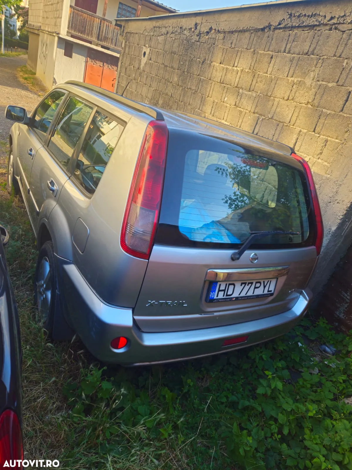 Nissan X-Trail 2.2 dCi 4x4 Elegance - 3