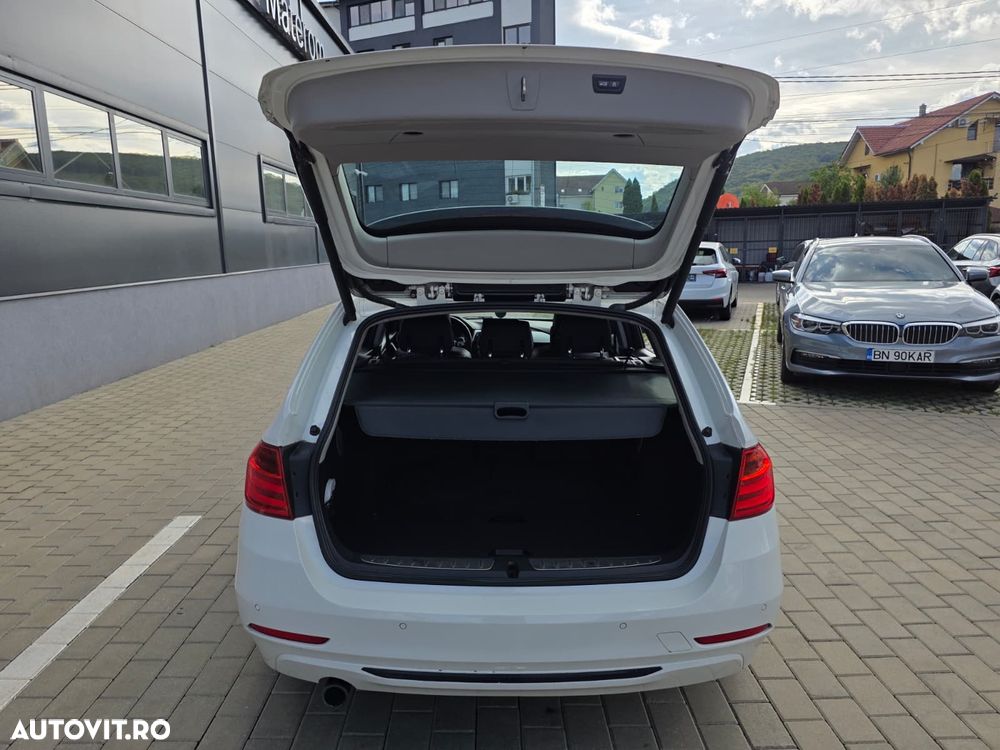 BMW Seria 3 320d xDrive Aut. Sport Line - 26