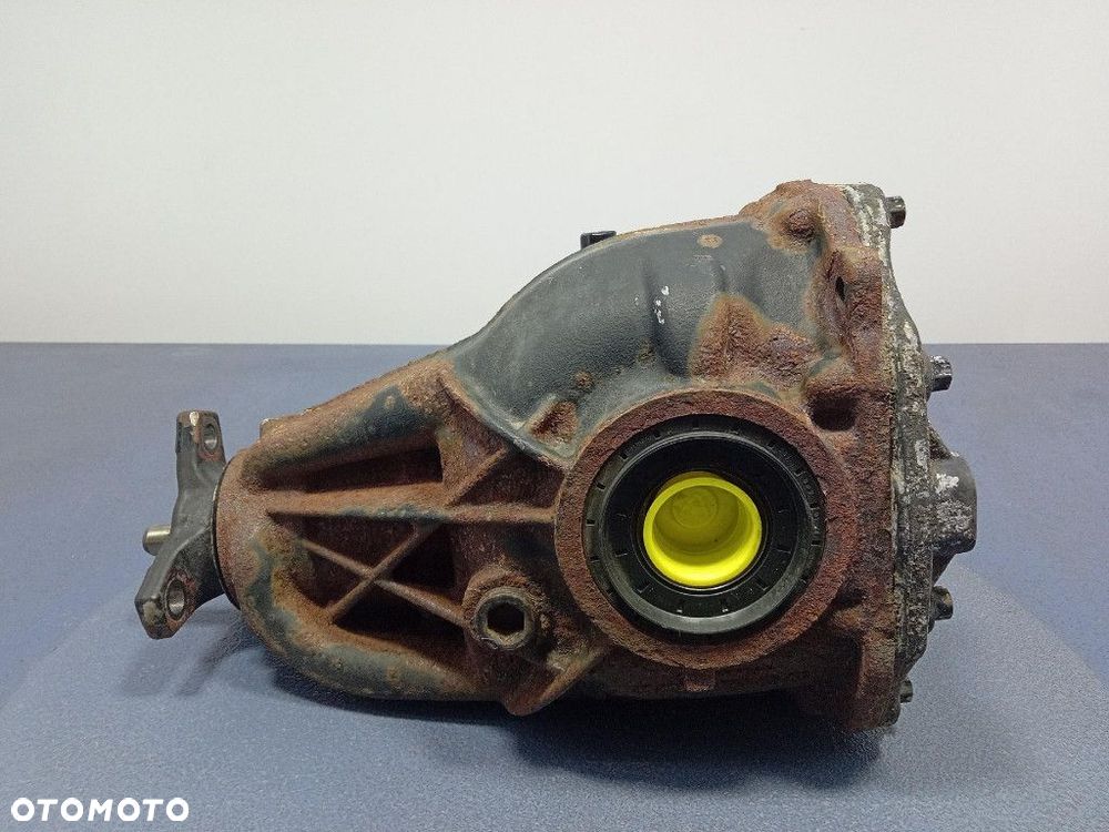 MERCEDES C W203 1.8K 170KM MOST TYLNY DYFERENCJAŁ A2033510008 - 2