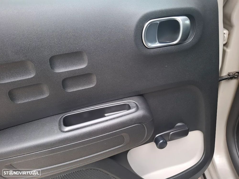 Citroën C3 1.2 PureTech C-Series - 34