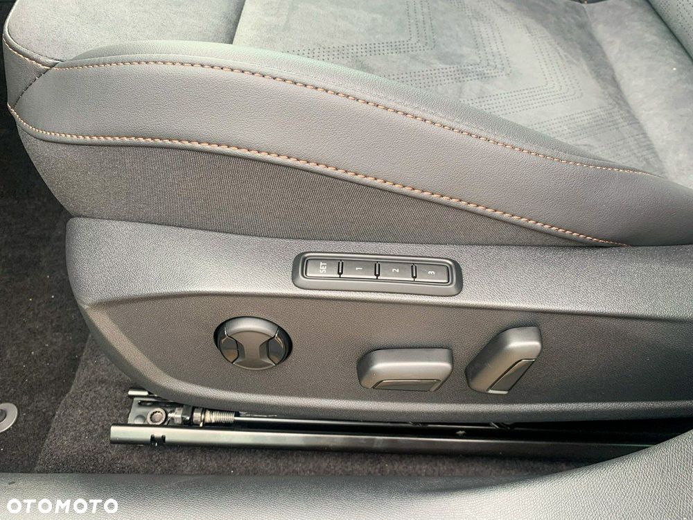 Cupra Formentor - 13