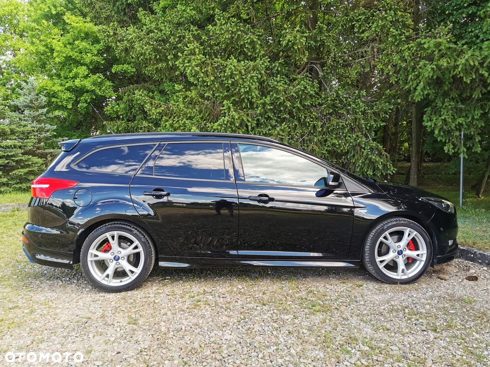 Ford Focus 1.5 EcoBoost STart-Stopp-System ST-LINE - 25