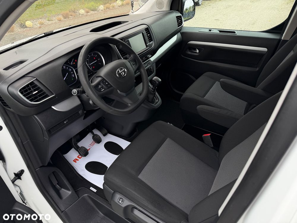 Toyota Proace Verso 2.0 D4-D Long Family - 17