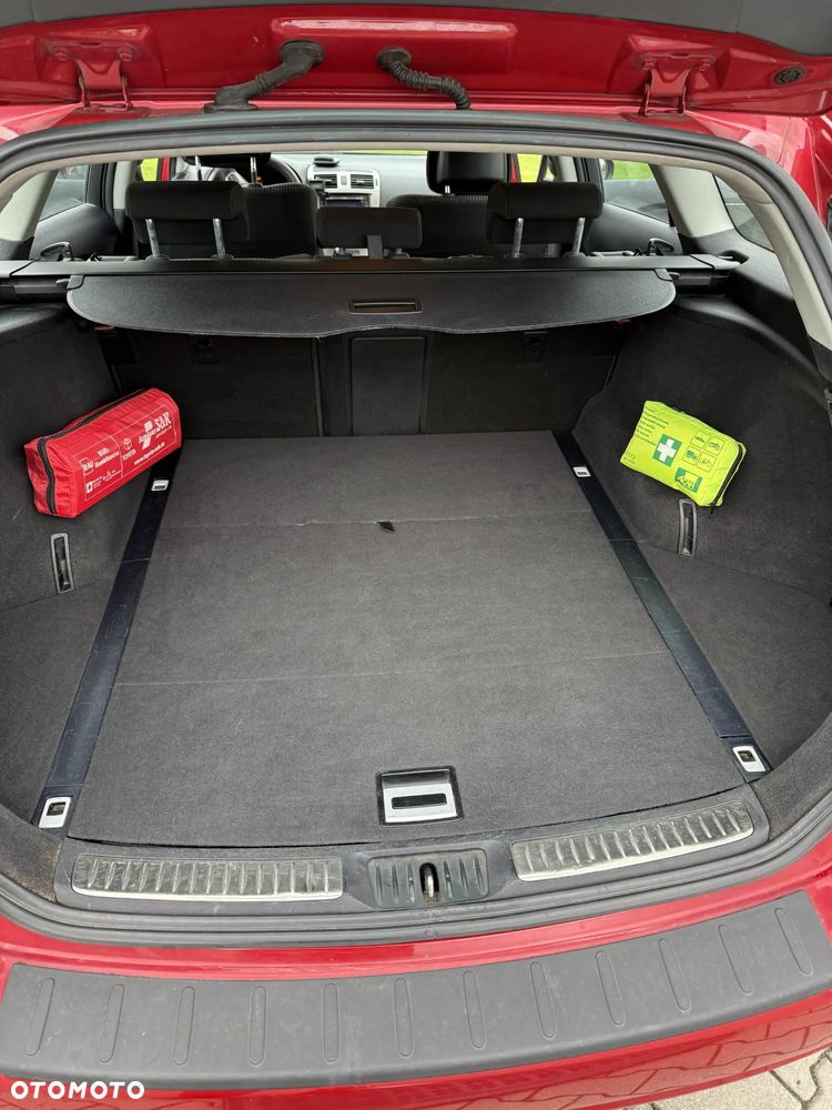 Toyota Avensis 1.8 Sol - 16