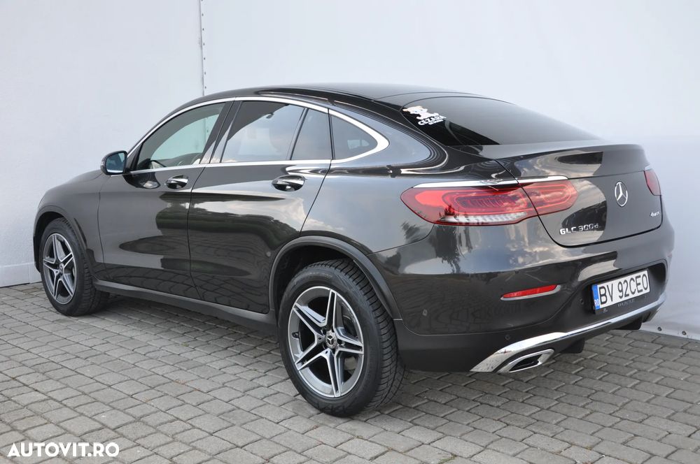 Mercedes-Benz GLC 300 d 4MATIC 9G-TRONIC AMG Line Plus - 3