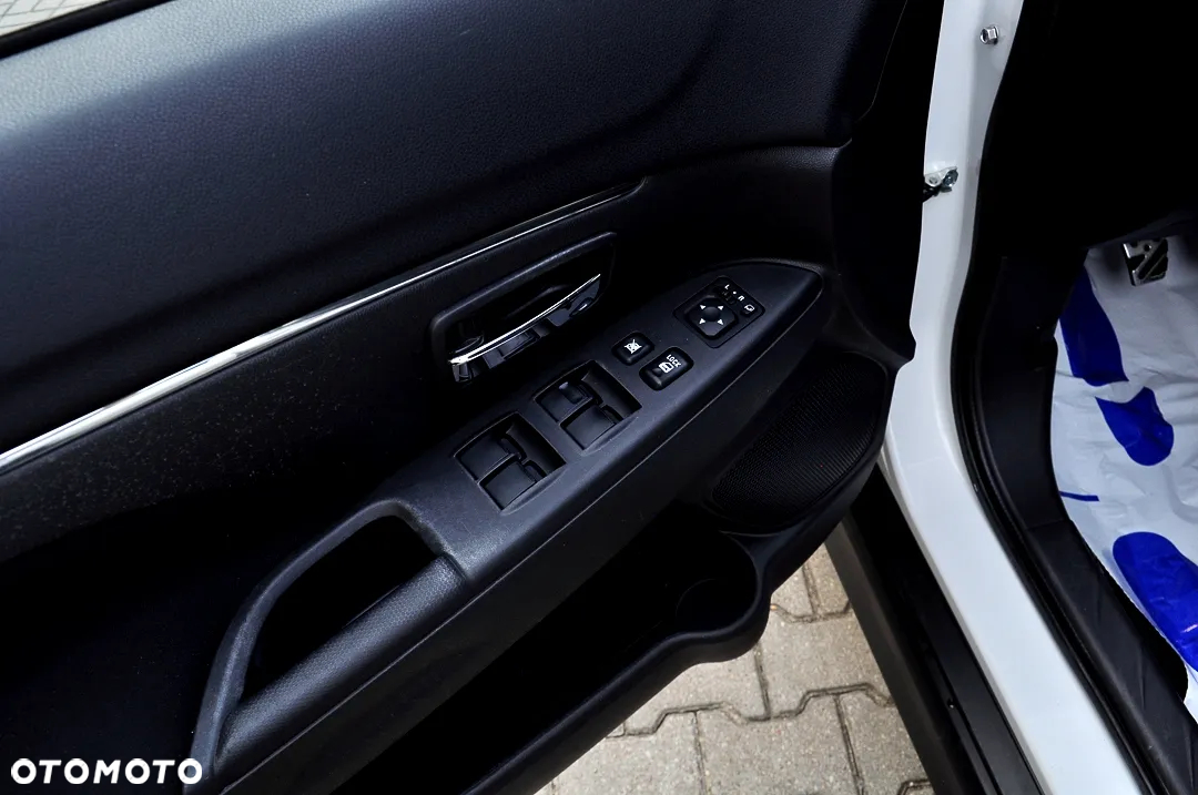 Mitsubishi ASX 1.6 Intense Plus Navi - 13