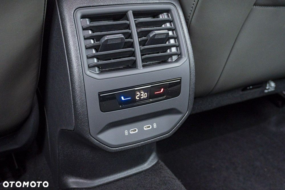 Cupra Leon Sportstourer - 28