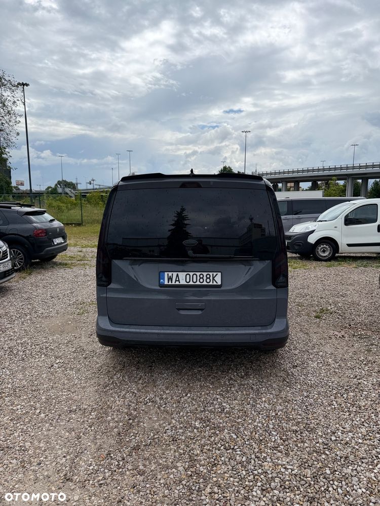 Ford Tourneo Connect Grand - 3