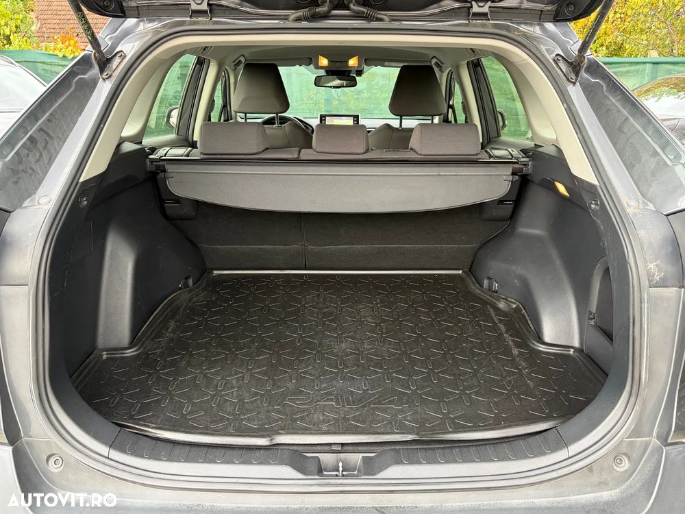 Toyota RAV4 - 25