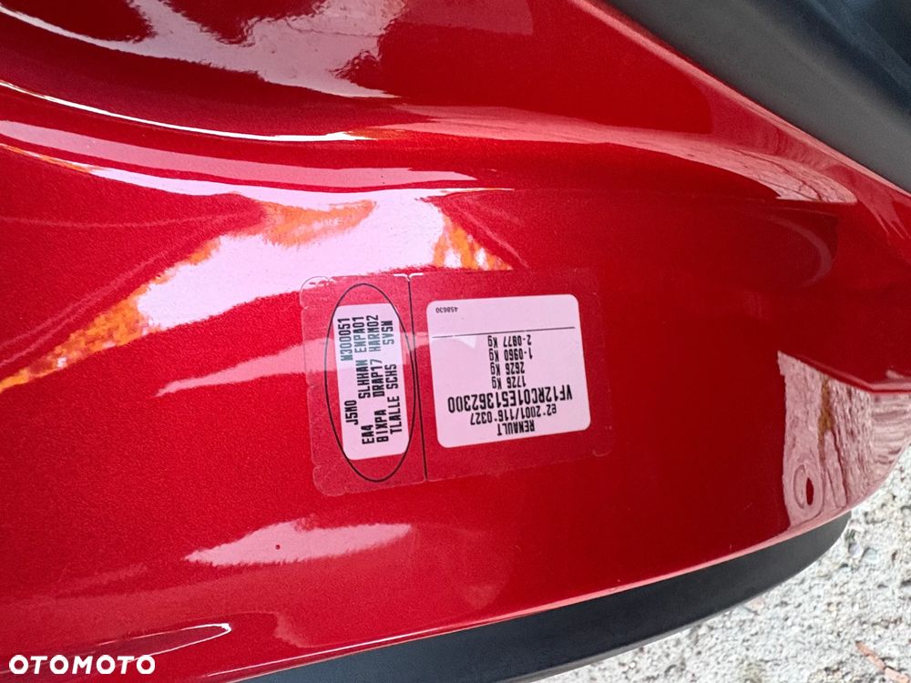 Renault Captur TCe 120 EDC Helly Hansen - 23