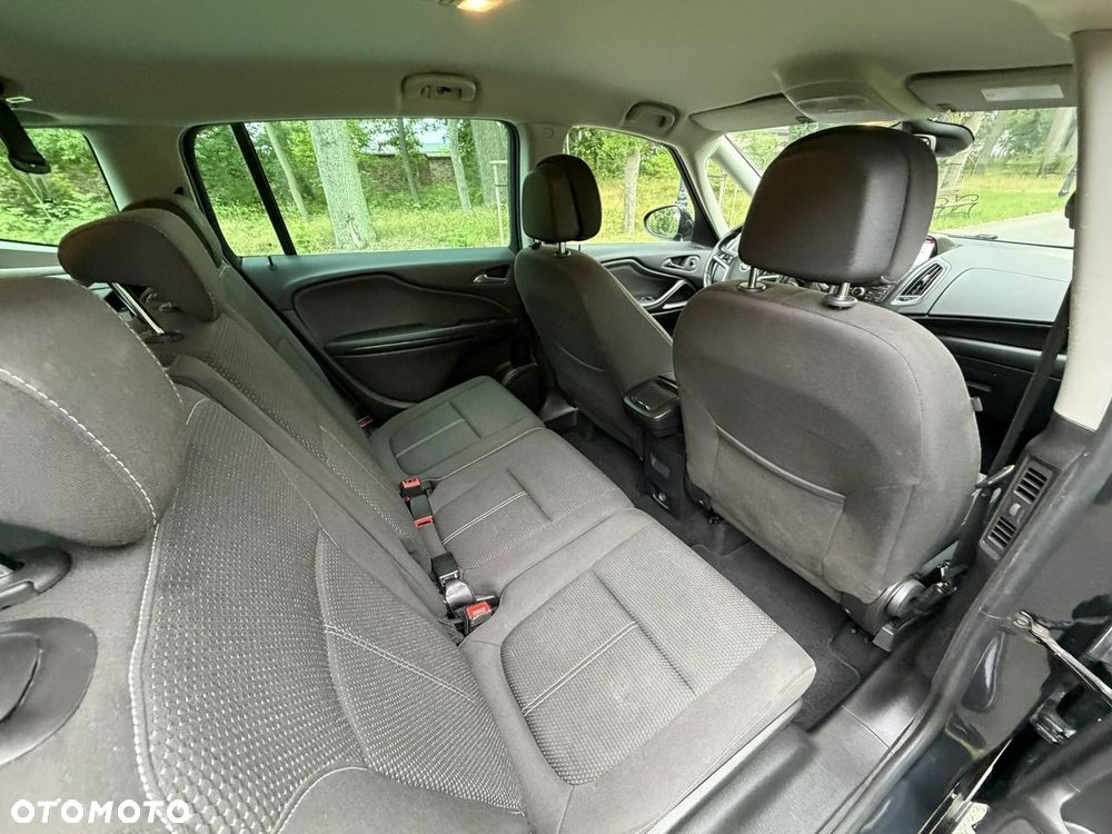 Opel Zafira - 29