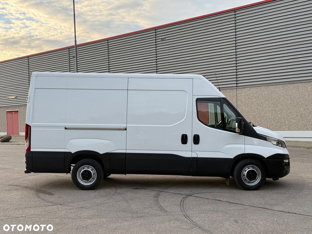 Iveco Daily 35S14 Automat Hi-Matic 2.3 140KM 2017r L3H2 - 10