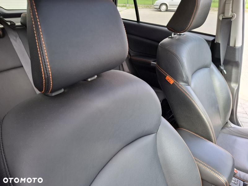 Subaru XV 2.0i Exclusive CVT - 35