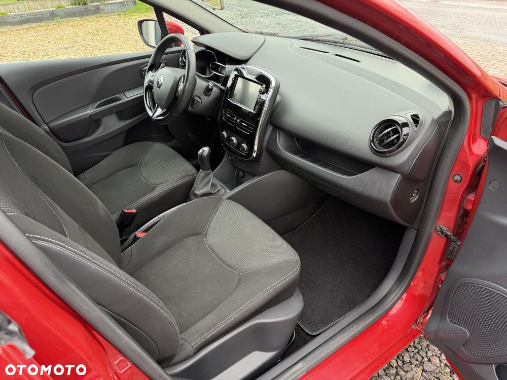 Renault Clio 1.2 16V Expression - 13