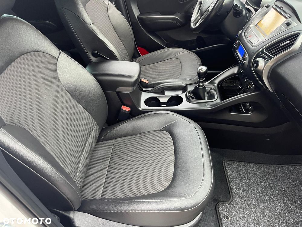 Hyundai ix35 1.6 GDI Premium 2WD - 17