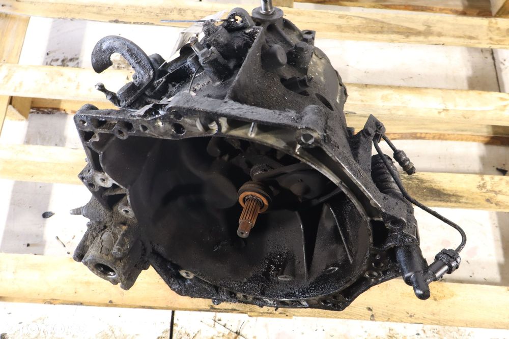 skrzynia biegów 5 biegowa - 5