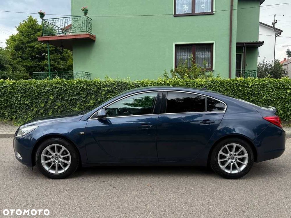 Opel Insignia - 2