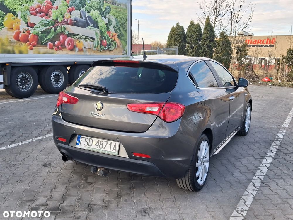 Alfa Romeo Giulietta 1.4 TB 16V Multiair Collezione - 12