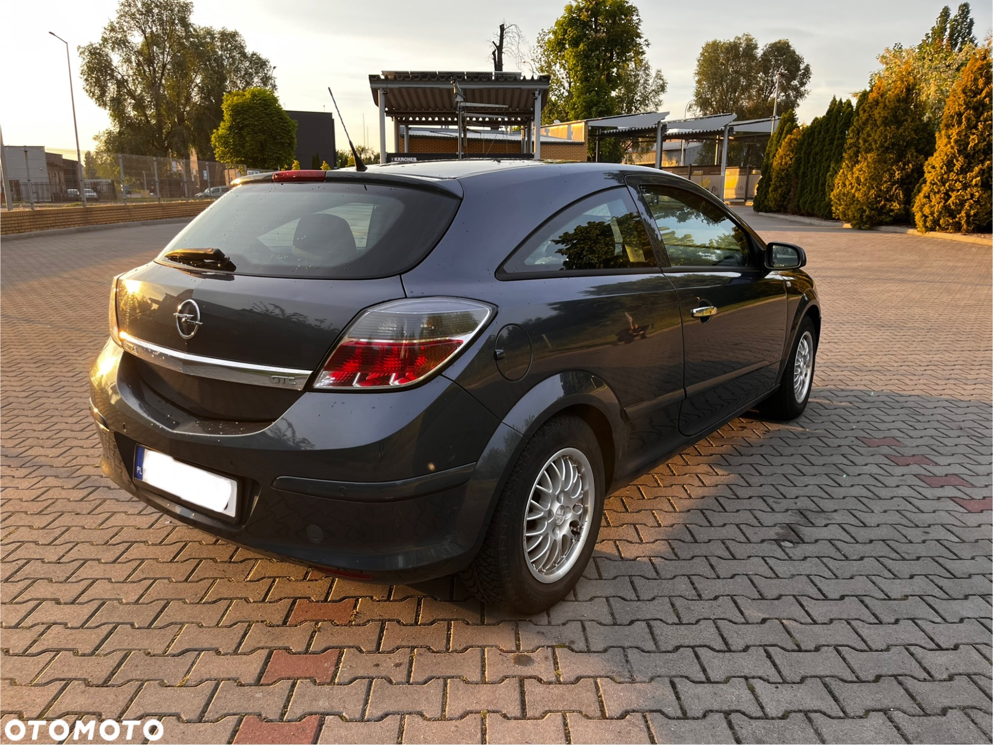 Opel Astra III GTC 1.6 Enjoy - 7