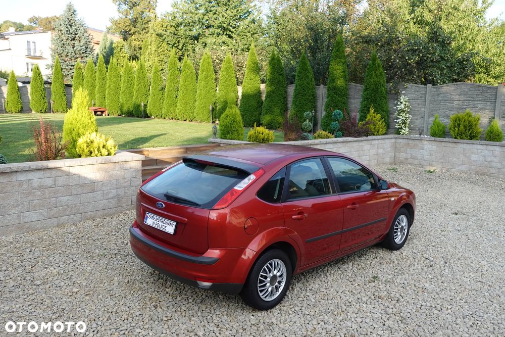 Ford Focus - 11