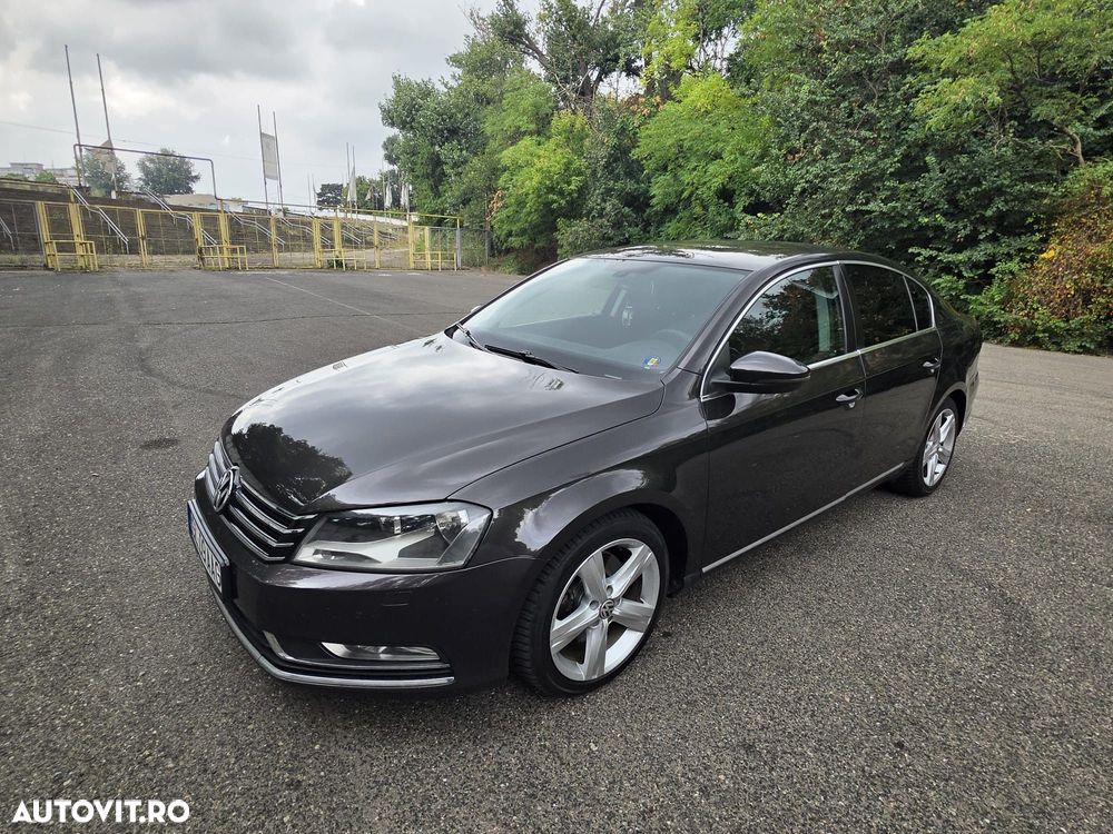 Volkswagen Passat - 3