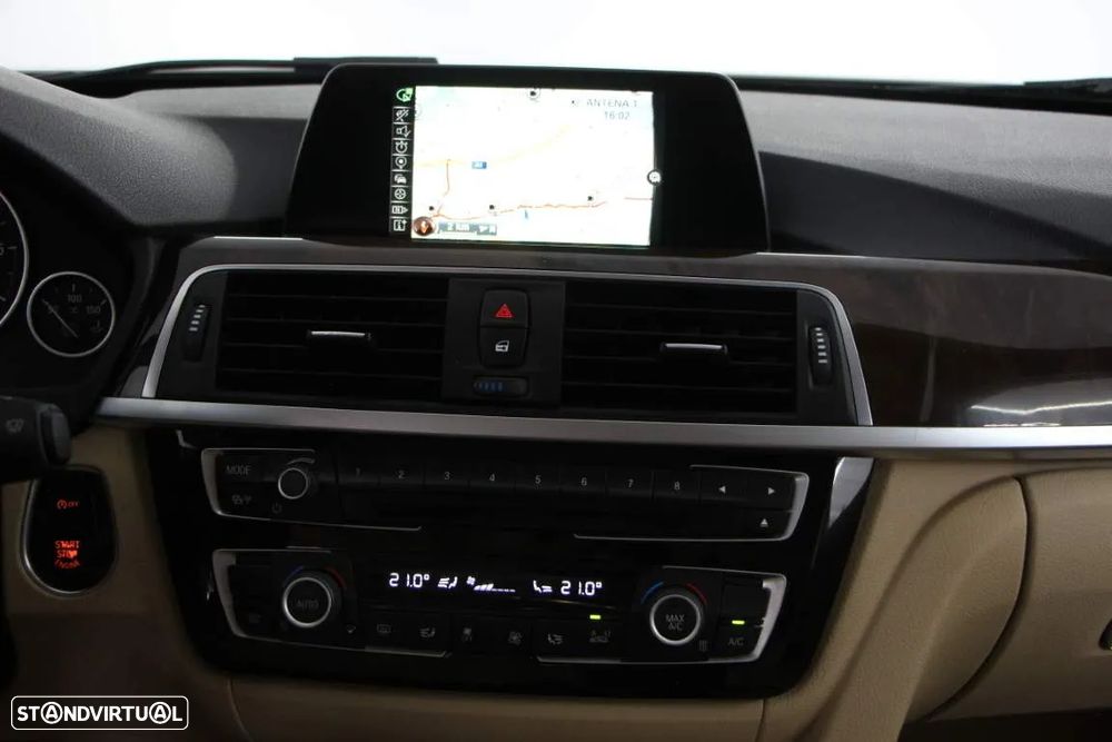 BMW 318 d Touring Auto - 4