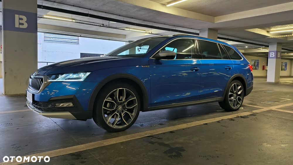 Skoda Octavia 2.0 TSI 4x4 Scout DSG - 2