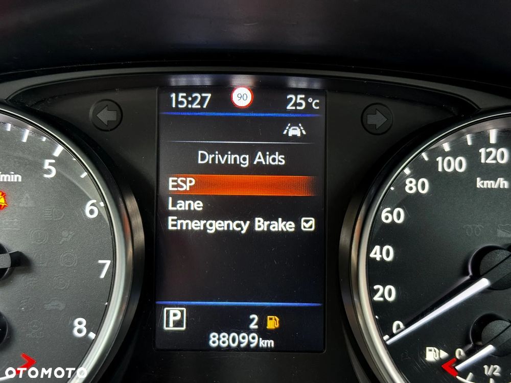 Nissan Qashqai 1.3 DIG-T N-Connecta DCT - 17