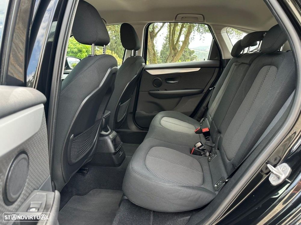 BMW 216 Active Tourer d Advantage - 31