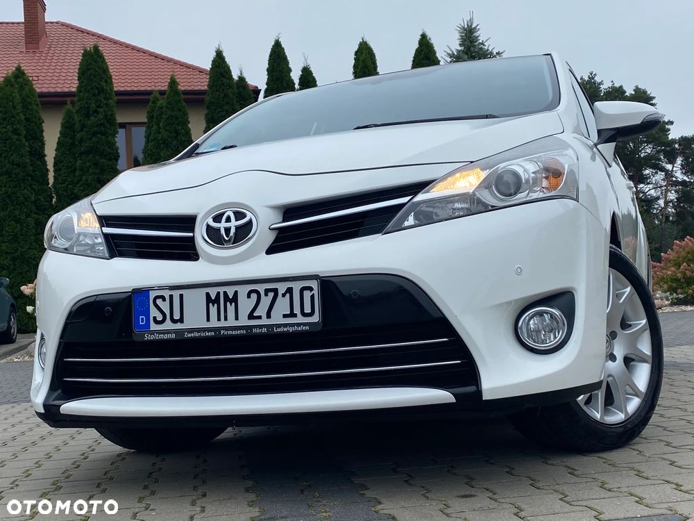 Toyota Verso 1.8 5-Sitzer Executive - 2