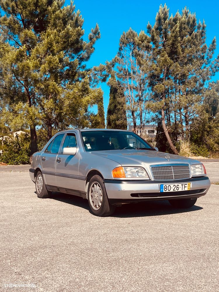 Mercedes-Benz C 220 D Elegance - 2