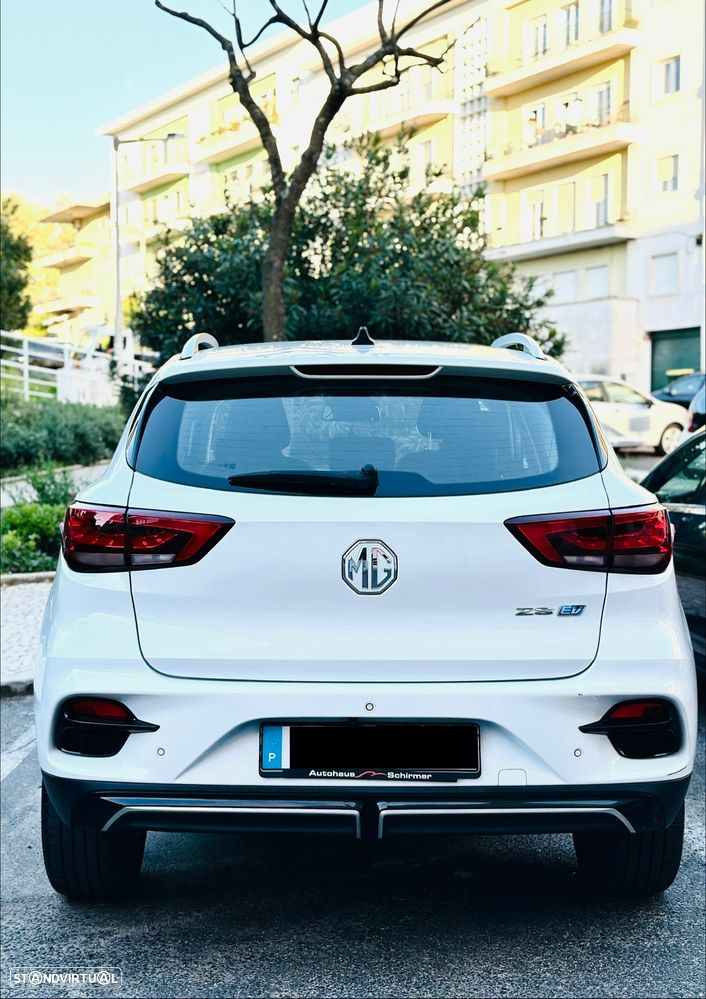 MG ZS - 5