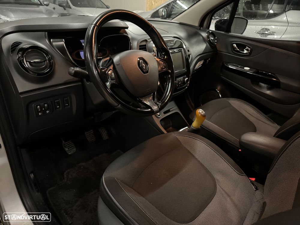 Renault Captur 1.5 dCi Exclusive - 12