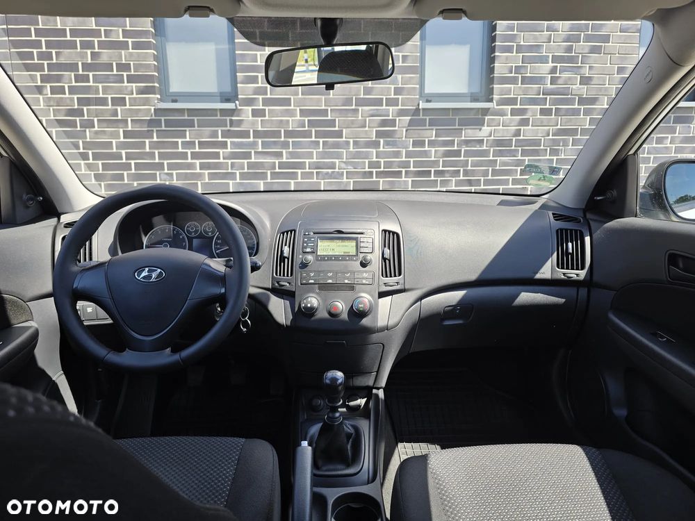 Hyundai i30 i30cw 1.4 Edition Plus - 26