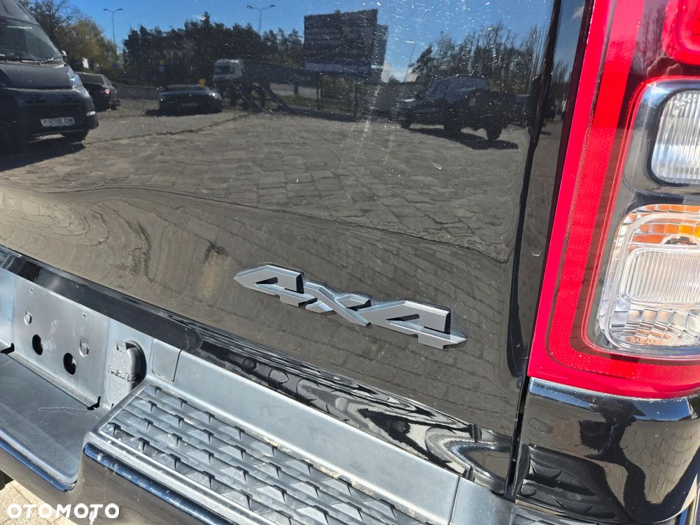 RAM 1500 Quad Cab Longbed Bighorn - 13