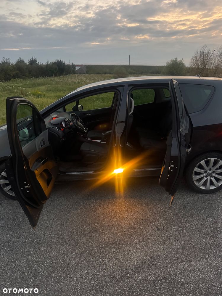 Opel Meriva 1.4 Active - 13