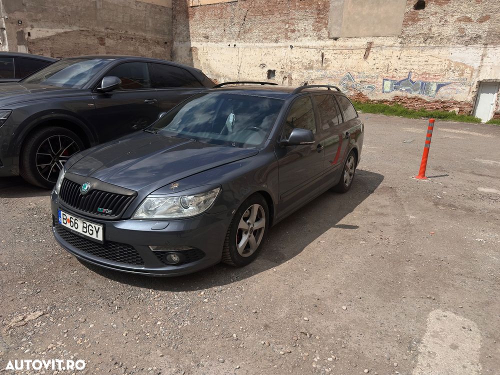 Skoda Octavia 2.0 TFSI RS - 10