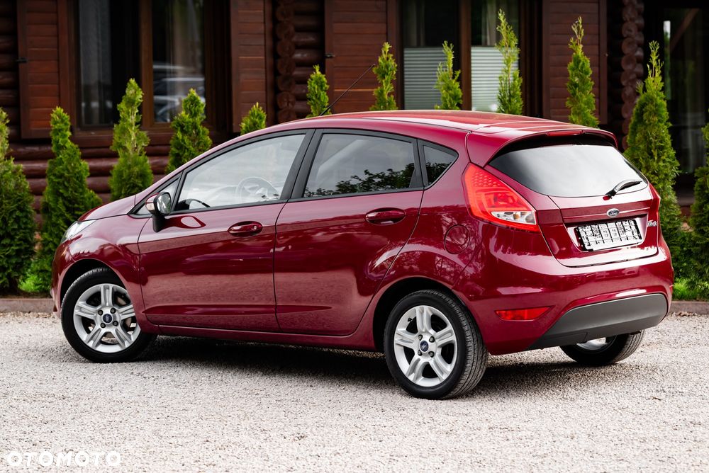 Ford Fiesta 1.25 Trend - 10