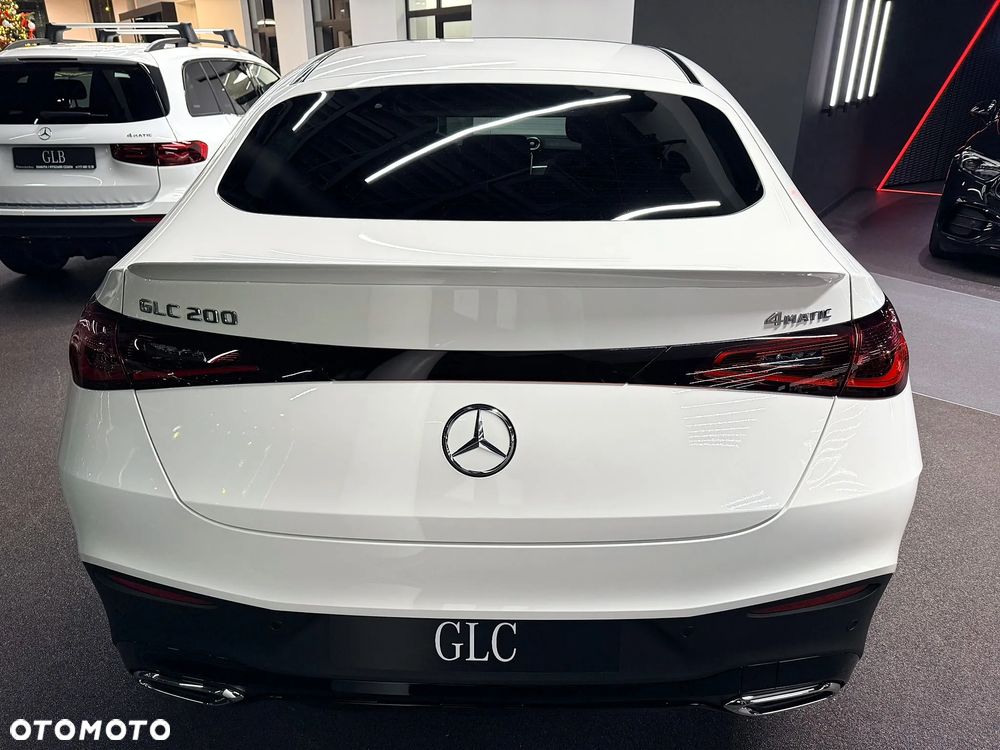 Mercedes-Benz GLC - 4