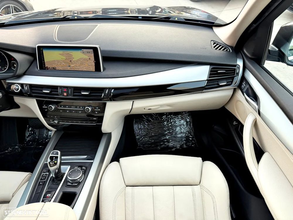 BMW X5 25 d sDrive Comfort 7L - 11