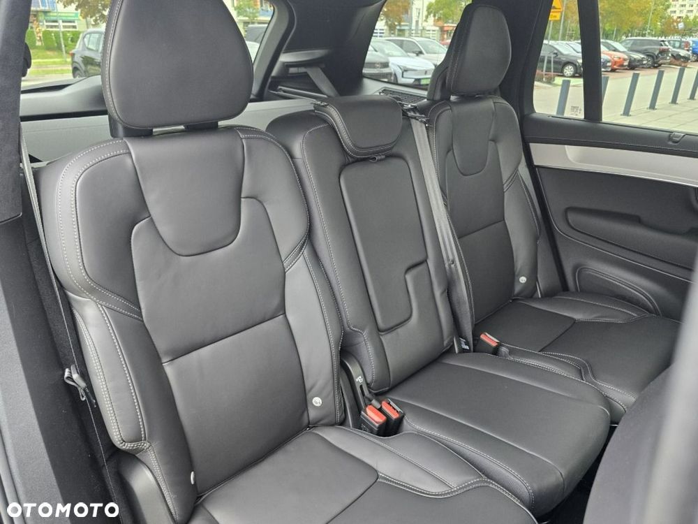 Volvo XC 90 T8 AWD Plug-In Hybrid Ultra Black Edition 7os - 9
