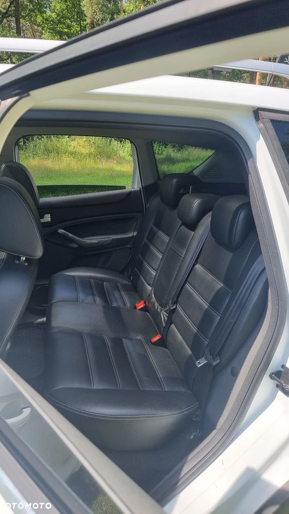 Ford Kuga 2.0 TDCi Titanium - 11